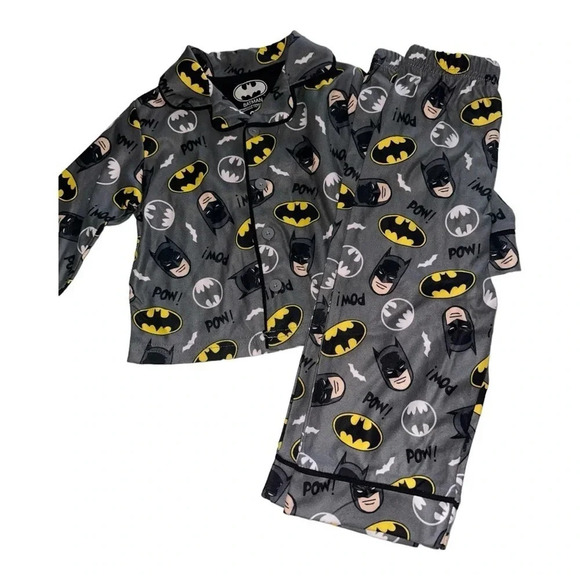 Other - BATMAN ALL OVER PRINT KIDS PAJAMA SET SIZE 2T